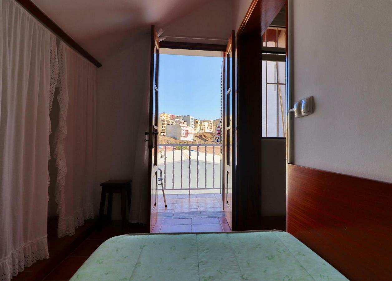 Residencial Che Guevara Bed & Breakfast Mindelo Exterior photo